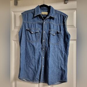 Brit & Bridle  - Mens  Blue Denim Sleeveless Shirt - Size L- EUC